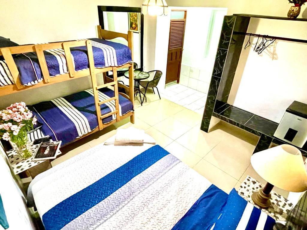 Hostal Ocean Pacifico Пунта Негра Екстериор снимка