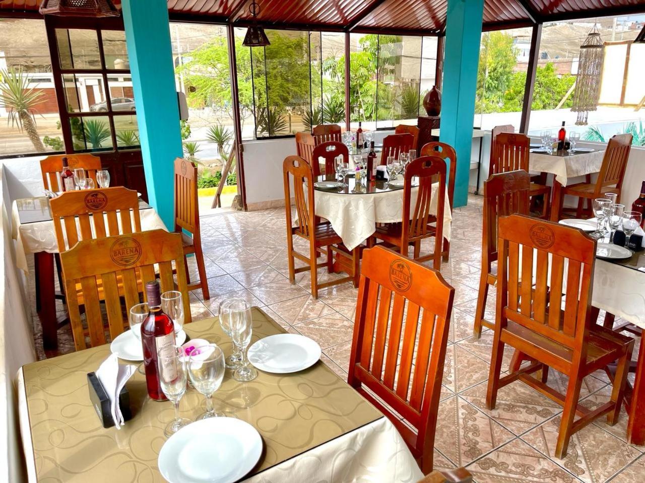 Hostal Ocean Pacifico Пунта Негра Екстериор снимка