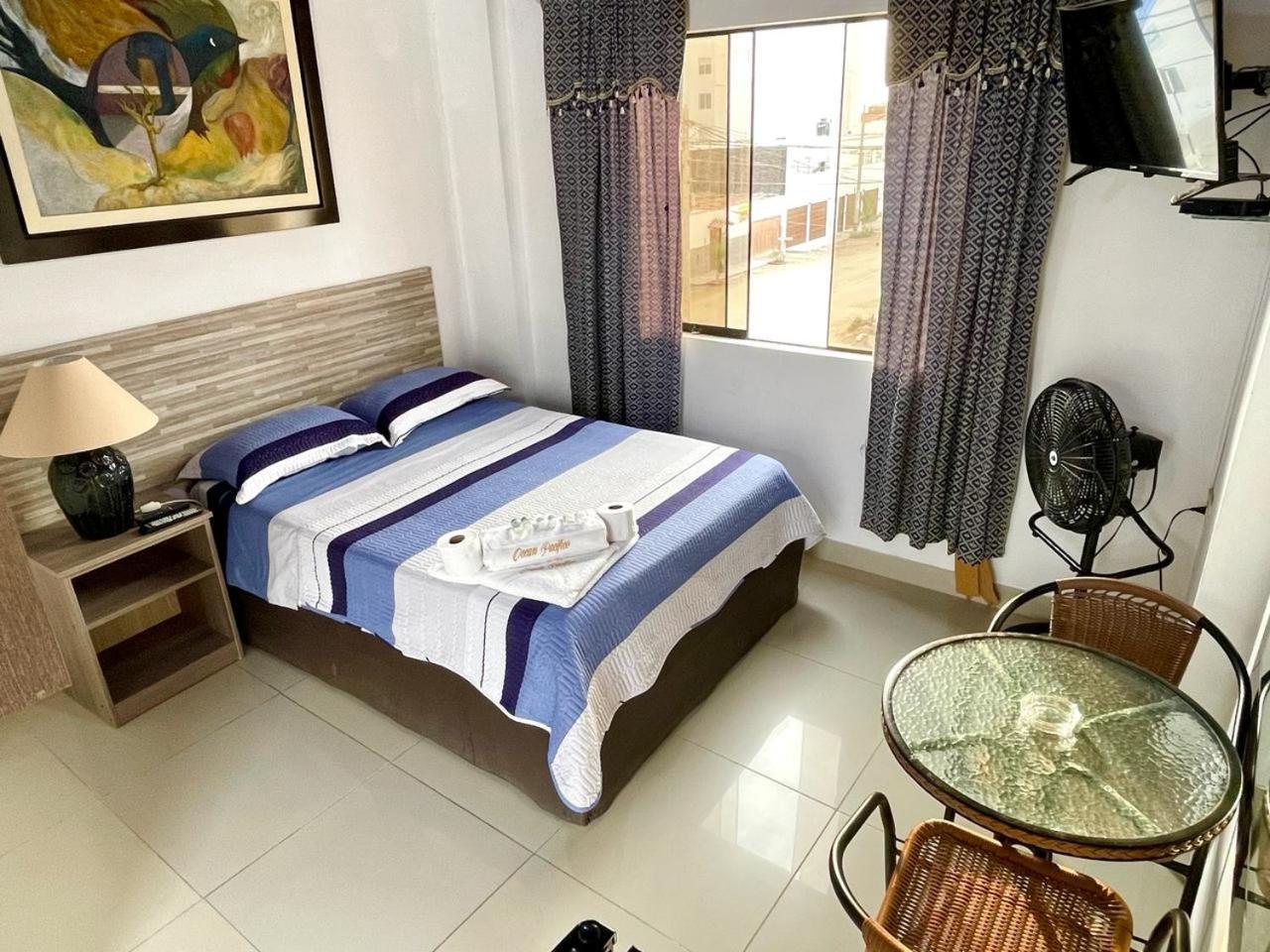 Hostal Ocean Pacifico Пунта Негра Екстериор снимка