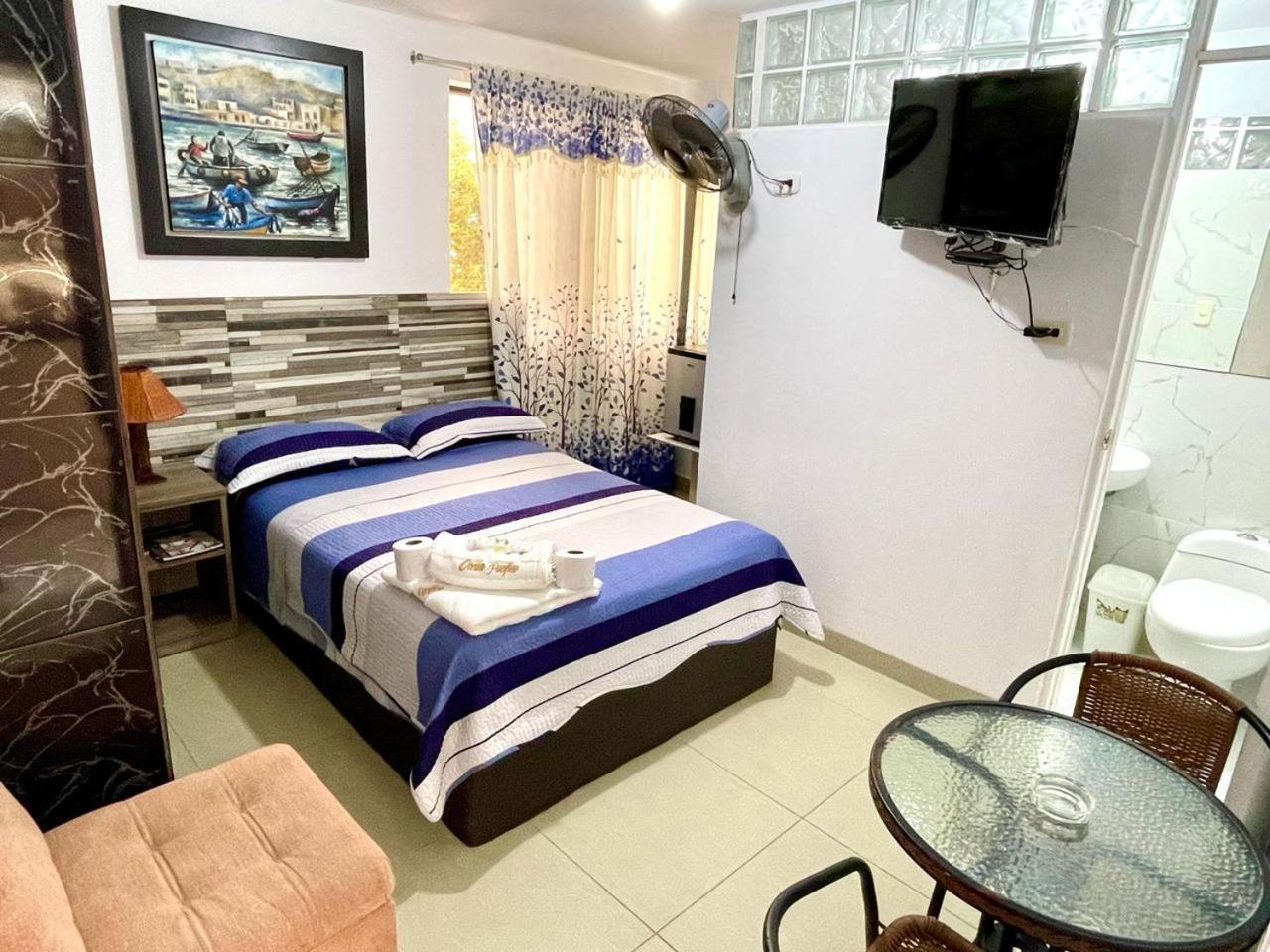 Hostal Ocean Pacifico Пунта Негра Екстериор снимка